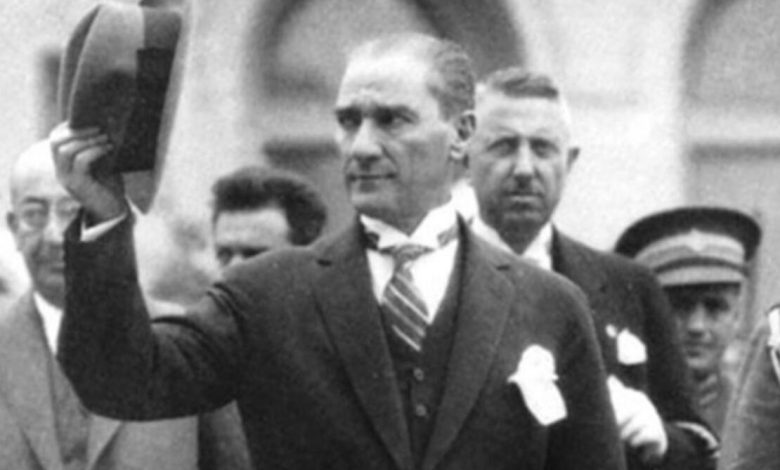 Atatürk Peygamberin Mezarını Yıkılmaktan Kurtardı Efsanesi